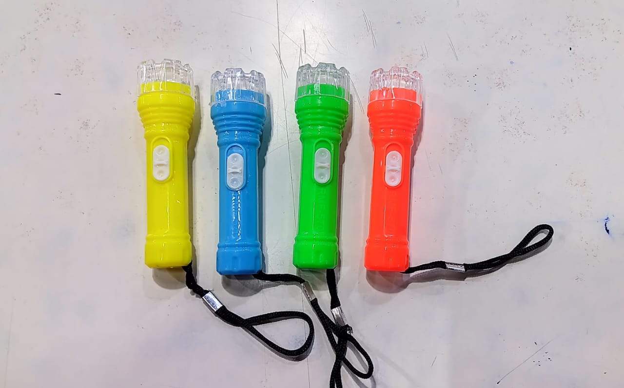 🔦✨ Linternas Plásticas de Colores ✨🔦