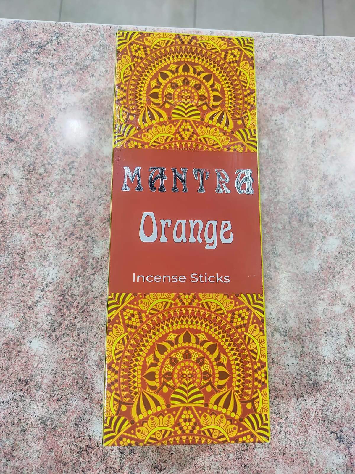 Sahumerios Mantra – Caja x6 Tubos Hexagonales 🕉️✨