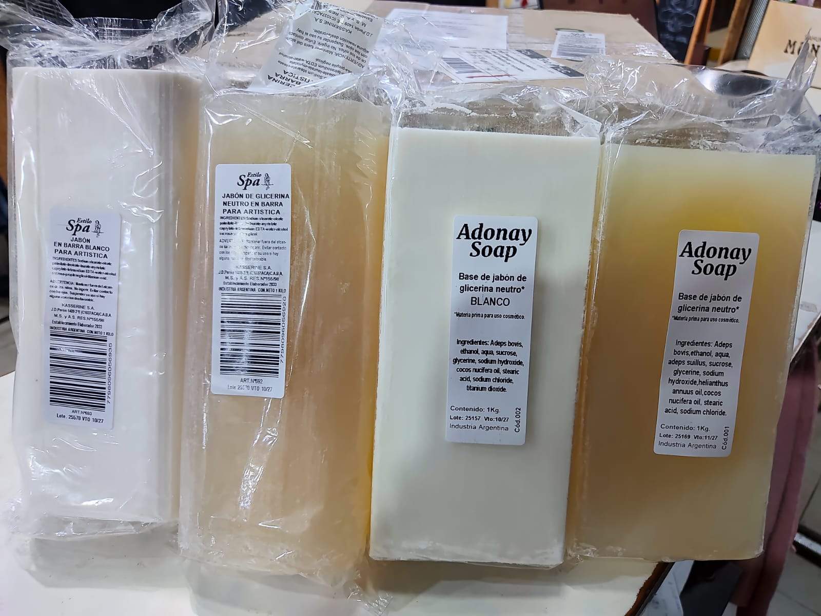 🧼 Barras de Jabón de Glicerina x12 – Adonay y Estilo Spa