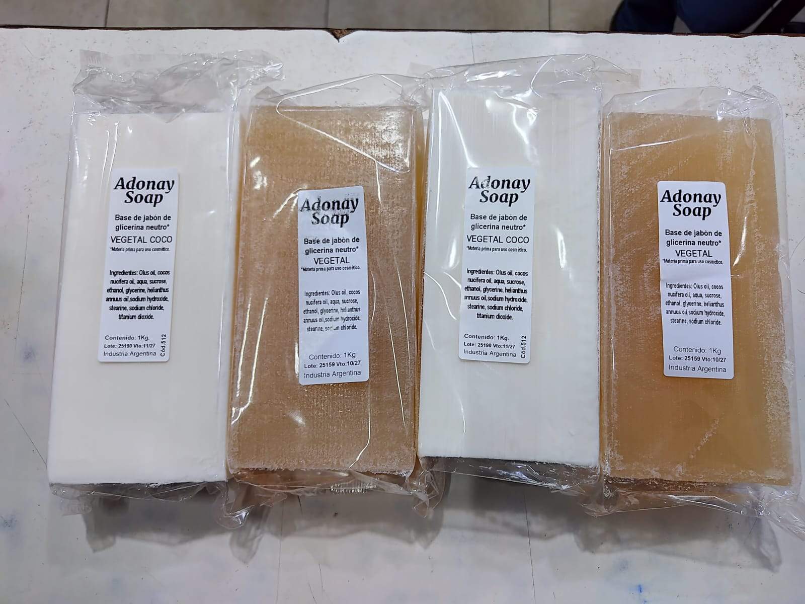 🧼🌿 Barras de Jabón Veganas – Traslúcida Vegetariana y Blanca de Coco 🌿🧼